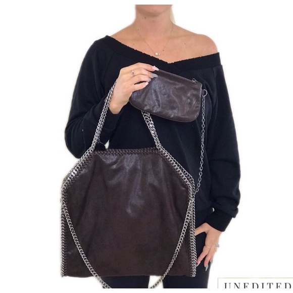 SALE 💗LIKE FAMOUS DESIGNER TOTE W/ ATTACHED CHAIN PURSE - Picture 4 of 6